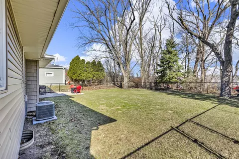 520 Newell Ave, Jackson, MI 49202 photo 29