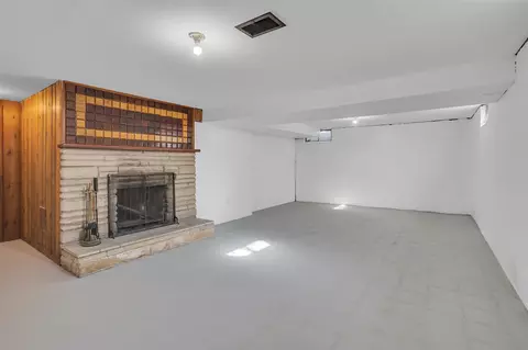 520 Newell Ave, Jackson, MI 49202 photo 24