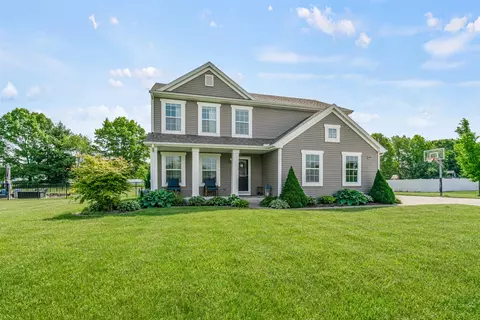 50867 Rebecca, Paw Paw, MI 49079