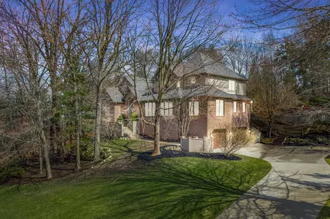 5129 Trumpeter, Portage, MI 49024