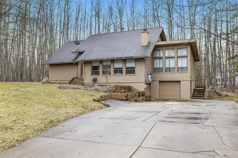 12053 Broken Arrow Ln, Canadian Lakes, MI 49346