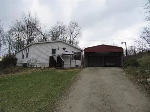 10682 Sunset, Portland, MI 48875