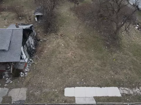 13552 Sunset, Hamtramck, MI 48212