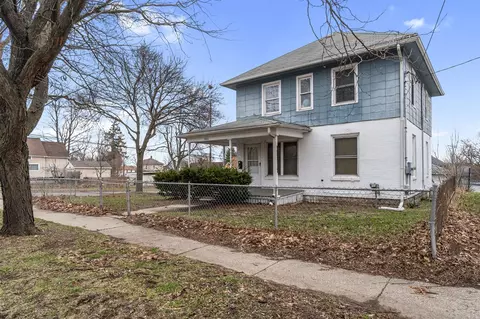 Other - 1033 Lansing, Jackson, MI 49202 photo 3 of 7