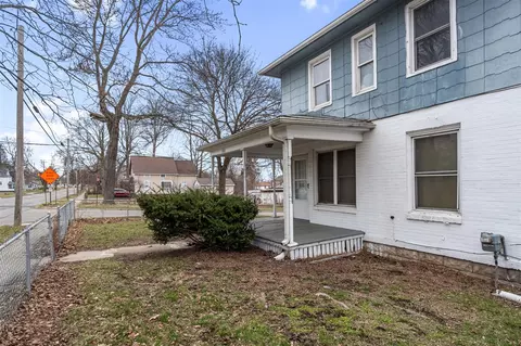 Exterior - 1033 Lansing, Jackson, MI 49202 photo 5 of 13