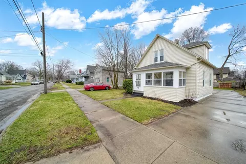 735 Christy, Jackson, MI 49203
