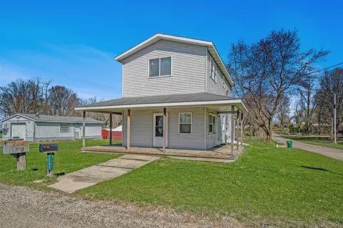 50325 Mill St, Three Rivers, MI 49093 photo 2