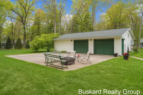 Exterior - 1127 Wolf Lk, Baldwin, MI 49304 photo 16 of 20