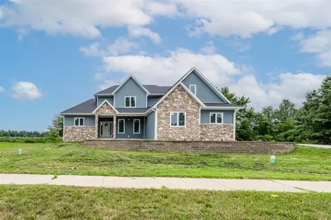2430 Ulrich, Stevensville, MI 49127