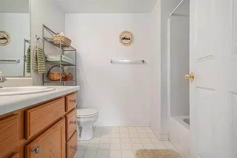 Bath - 344 Westbrook, Marshall, MI 49068 photo 2 of 2