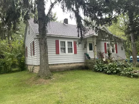 7078 W Us 12, Three Oaks, MI 49128