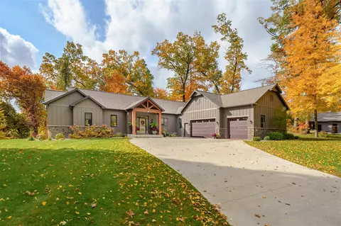 7161 Bentwood, Kalamazoo, MI 49009