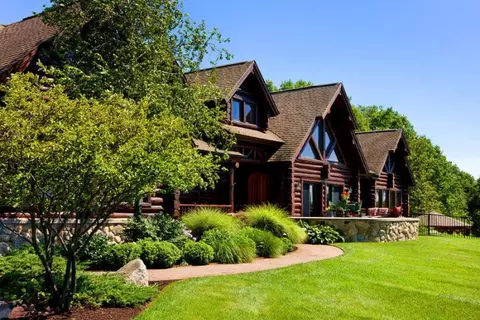 6835 S 6th, Kalamazoo, MI 49009