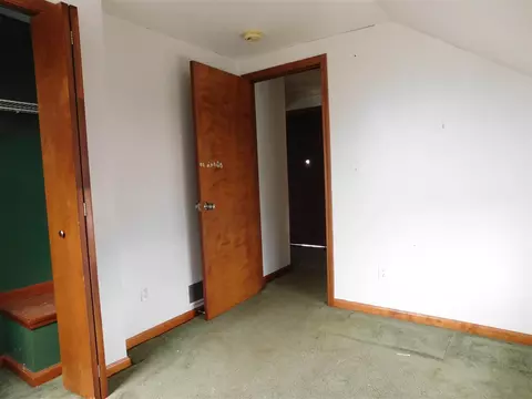 917 E Beecher, Adrian, MI 49221 photo 14