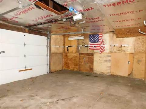 917 E Beecher, Adrian, MI 49221 photo 19