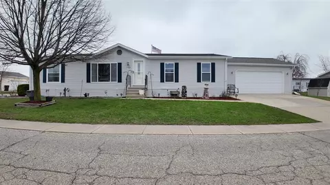 11765 Waverly Hbr, Holland, MI 49424