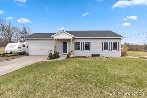 9527 Levi, Clarksville, MI 48815