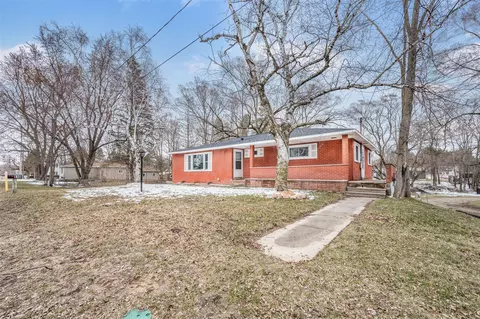 810 Henderson, Big Rapids, MI 49307
