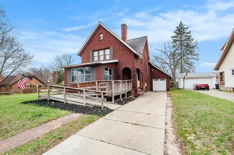 2525 Boulevard, Wyoming, MI 49519