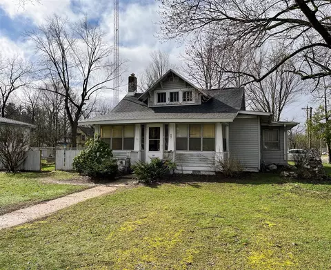 607 W High, Dowagiac, MI 49047