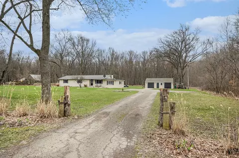 55725 Resort, Three Rivers, MI 49093 photo 10