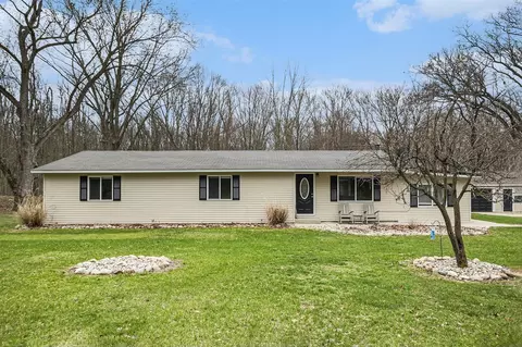 55725 Resort, Three Rivers, MI 49093 photo 9