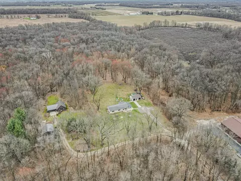55725 Resort, Three Rivers, MI 49093 photo 2