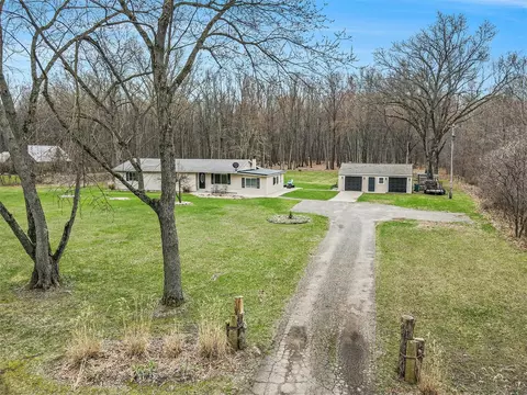 55725 Resort, Three Rivers, MI 49093 photo 5