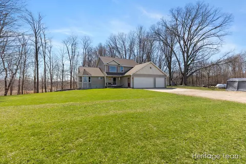 6499 N Martin, Woodland, MI 48897