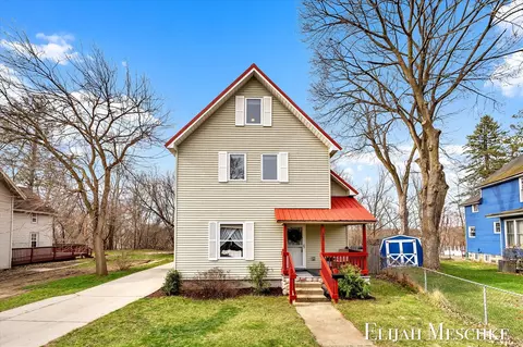609 W W Grn, Hastings, MI 49058