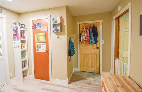 Entry Way - 7563 Popple, Reading, MI 49274 photo 1 of 1