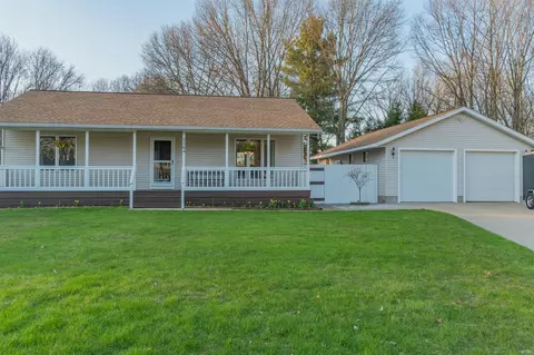1164 Esther, Norton Shores, MI 49441