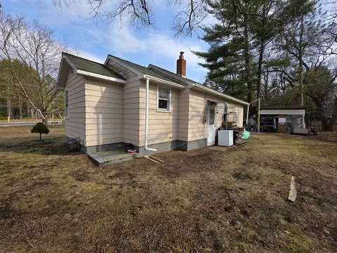 2244 Maple, Manistee, MI 49660 photo 7
