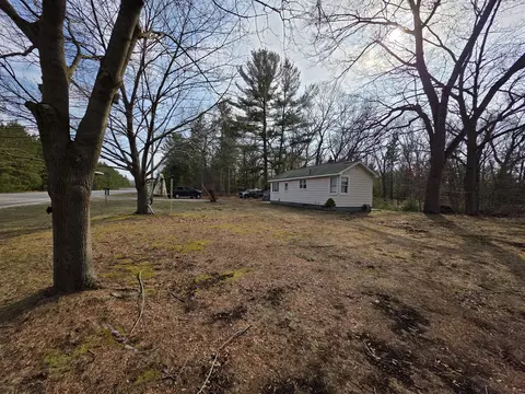 2244 Maple, Manistee, MI 49660 photo 6