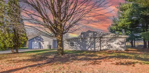 64590 Maple, Burr Oak, MI 49030