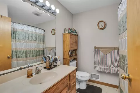 6760 Carter, Spring Arbor, MI 49283 photo 17