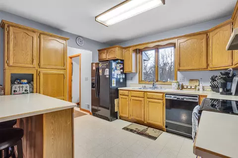 6760 Carter, Spring Arbor, MI 49283 photo 4