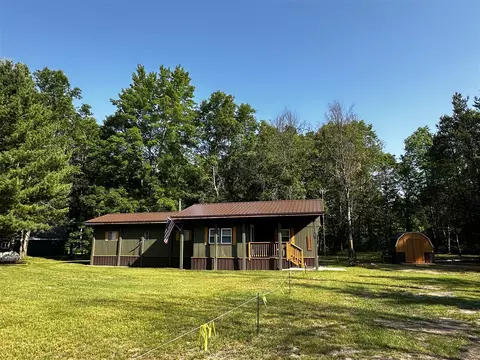 471 W 4 Mile, Luther, MI 49656
