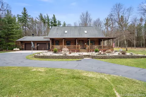 5055 S Newcosta, Newaygo, MI 49337