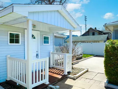 1976 Crowley, Muskegon, MI 49441