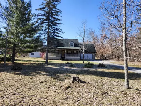 18897 Hoxeyville, Wellston, MI 49689