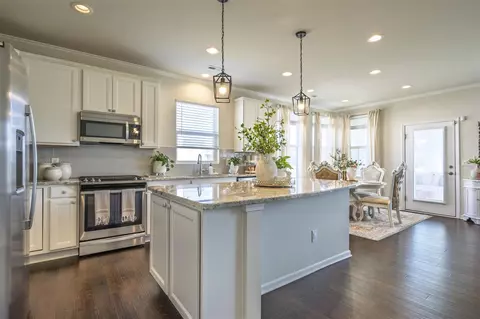 4609 Cranston, Canton, MI 48188