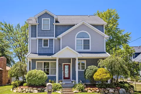 551 E Shr, Battle Creek, MI 49017
