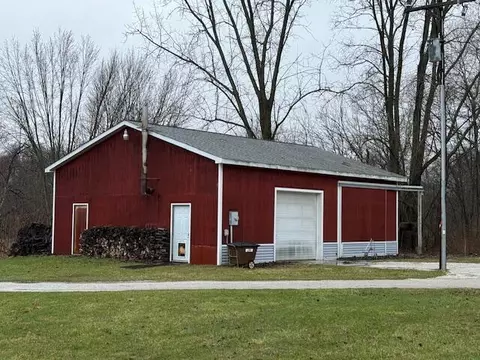 Exterior - 308 E 112th, Grant, MI 49327 photo 5 of 6