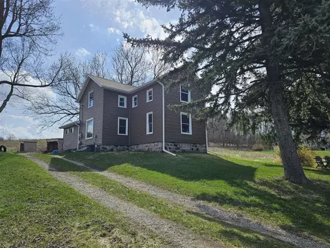 1046 E Hinchman, Berrien Springs, MI 49103