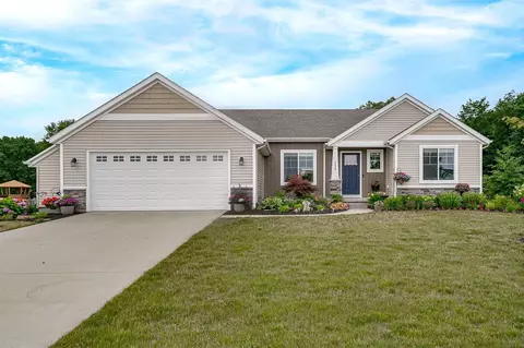 4626 Eagle, Caledonia, MI 49316