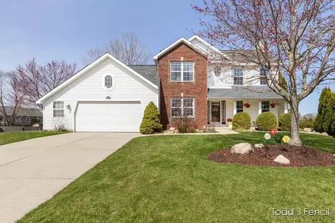 7840 Crispen, Grand Rapids, MI 49508