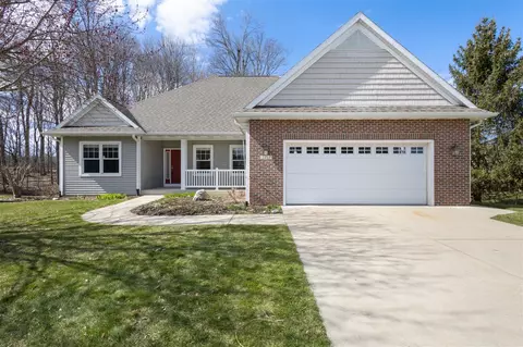 2484 Isle Hbr, Kalamazoo, MI 49009