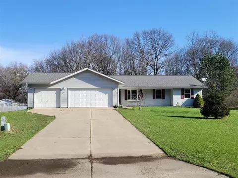 31880 Jefferson, Gobles, MI 49055