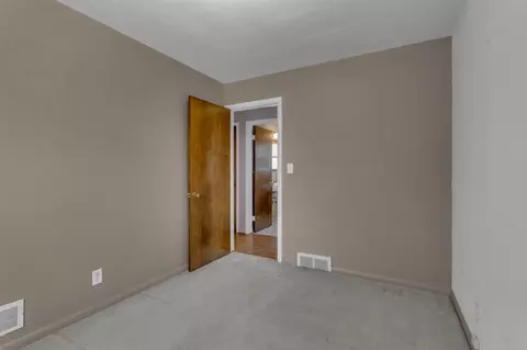 Bedroom - 8447 Dunn, Munith, MI 49259 photo 8 of 9